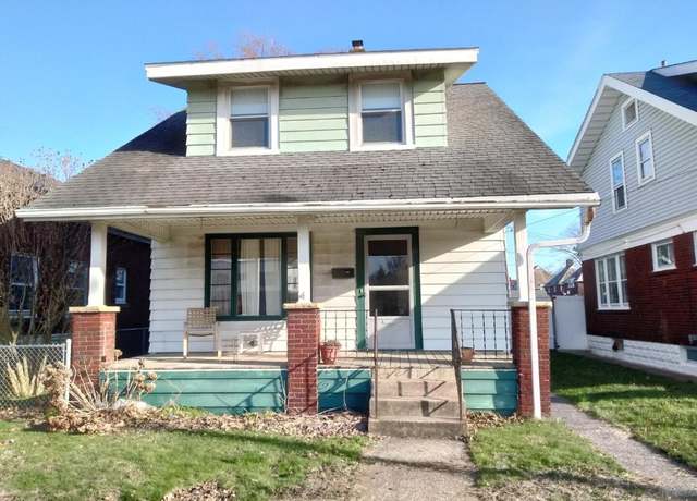 Property at 1963 E Lake Rd, Erie, PA 16511, 3 beds, 1.5 baths
