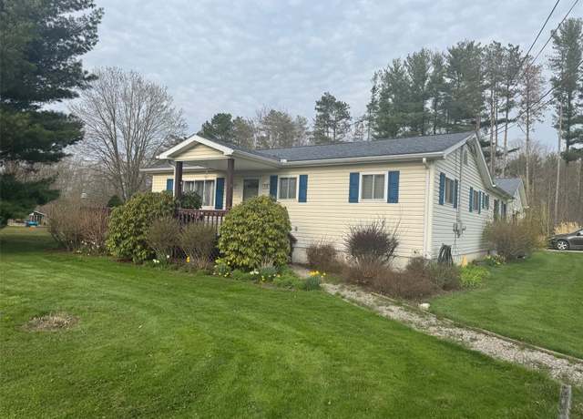 Property at 9732 Stillwater Trl, Linesville, PA 16424, 2 beds, 3 baths