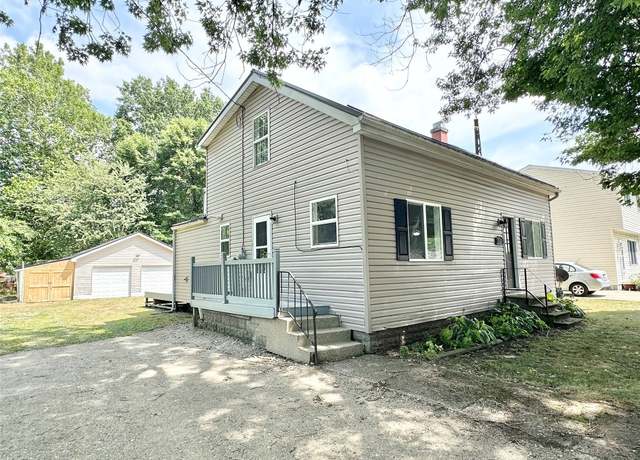 Property at 1927 Cole Dr, Millcreek, PA 16505, 3 beds, 1.5 baths