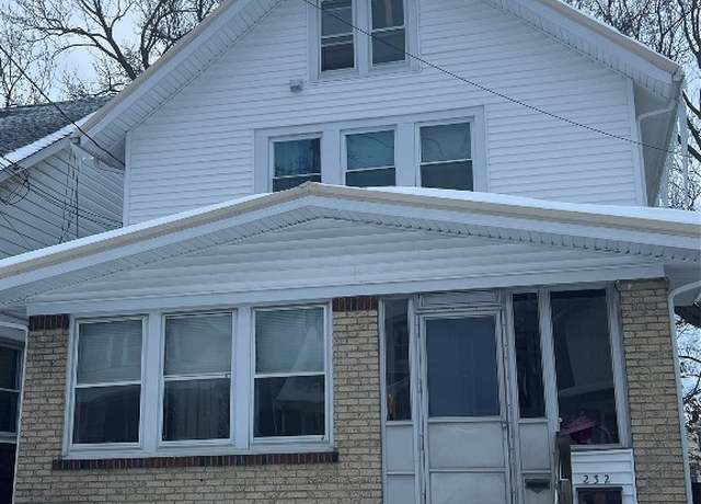 Property at 232 E 29 TH Sts, Erie, PA 16504, 3 beds