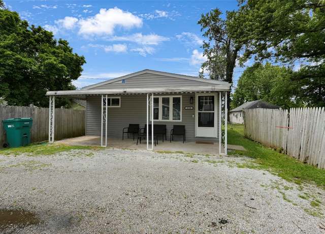 Property at 3130 Sunnylane Dr, Erie, PA 16505, 2 beds, 1 bath