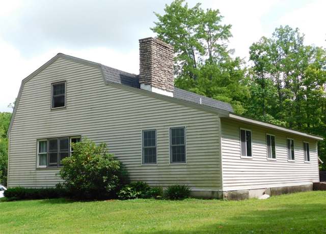 Property at 12851 Fry Rd, Edinboro, PA 16412, 5 beds, 2.5 baths