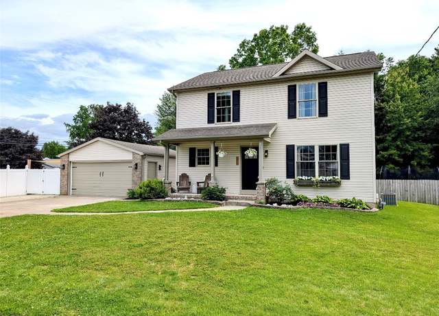 Property at 732 Walbridge Rd, Erie, PA 16511, 3 beds, 2.5 baths
