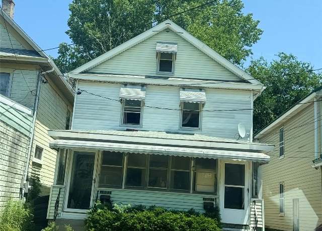 Property at 1005 Hess Ave, Erie, PA 16503, 4 beds, 2 baths