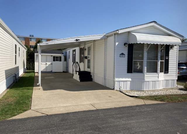 Property at 907 Douglas Dr, Erie, PA 16505, 2 beds, 1 bath