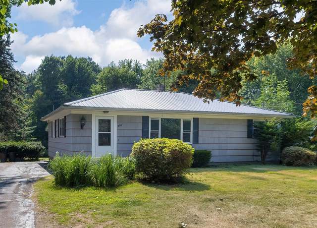 Property at 530 Nagle Rd, Erie, PA 16511, 4 beds, 2 baths