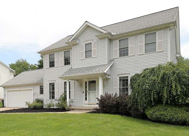 Property at 2933 Woodview Dr #118, Erie, PA 16506, 4 beds, 2.5 baths