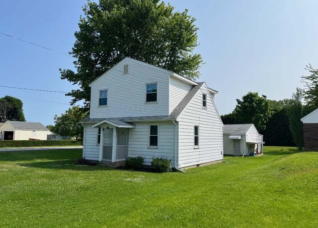 Property at 1003 Filmore Ave, Erie, PA 16505, 3 beds, 1.5 baths