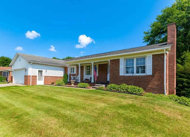 Property at 466 Sunnyside Ave, Meadville, PA 16335, 4 beds, 2 baths