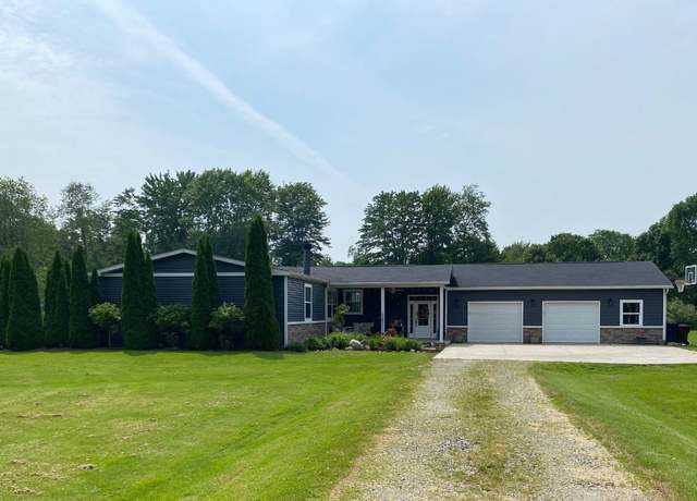 Property at 7097 Leach Rd, Conneaut Lake, PA 16316, 3 beds, 2 baths