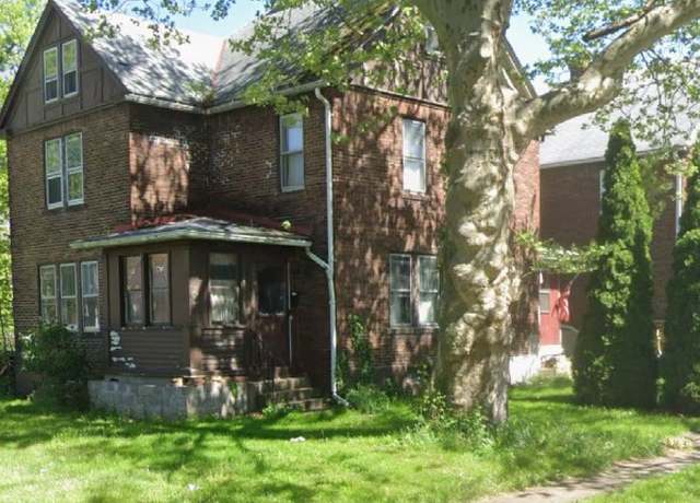 Property at 1121 Marne Rd, Erie, PA 16510, 2 beds, 1 bath