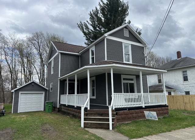 Property at 127 S Pymatuning St, Linesville, PA 16424, 3 beds, 1.5 baths