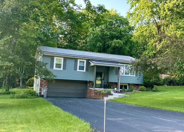 Property at 1248 Carmont Dr, Meadville, PA 16335, 3 beds, 1.5 baths