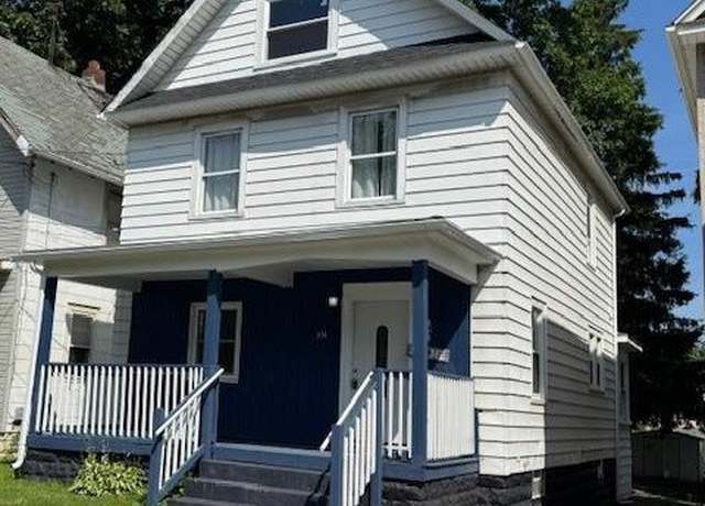 Property at 334 E 28 St, Erie, PA 16504, 3 beds, 1 bath