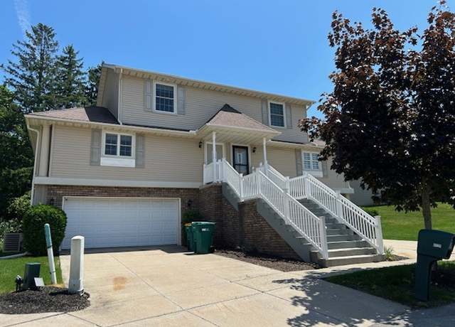 Property at 6129 Glen Eagles Dr, Erie, PA 16509, 3 beds, 2.5 baths
