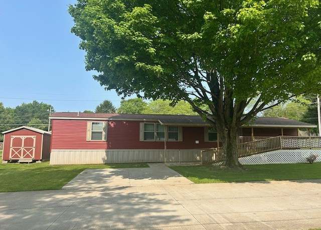 Property at 13088 Crestview Ave, Meadville, PA 16335, 2 beds, 2 baths