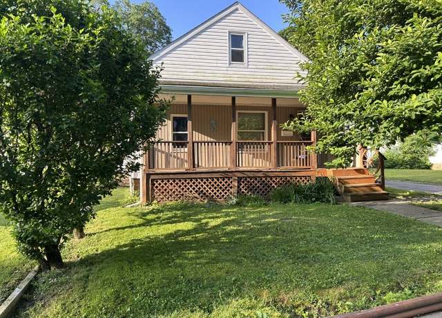 Property at 315 Bank St, Titusville, PA 16354, 2 beds, 1 bath