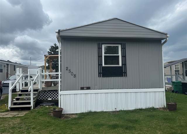 Property at 2508 Border Dr, Millcreek, PA 16506, 3 beds, 1.5 baths