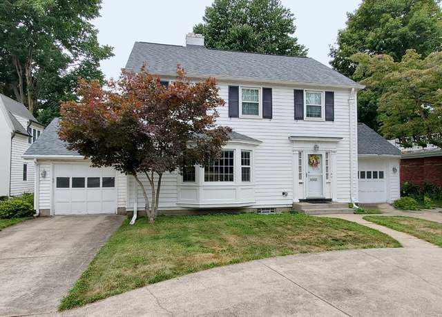 Property at 228 Cherokee Dr, Erie, PA 16505, 4 beds, 2.5 baths