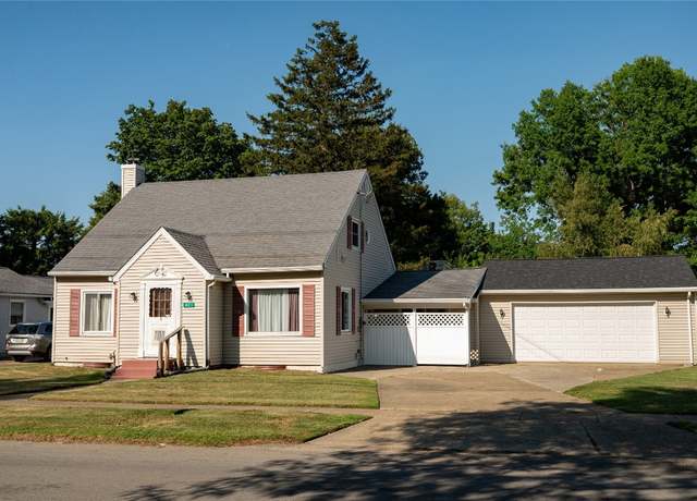 Property at 421 Mechanic St, Girard, PA 16417, 3 beds, 1 bath