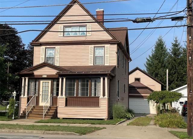Property at 603 N Center St, Corry, PA 16407, 3 beds, 3 baths