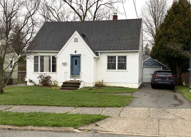 Property at 3927 Wood St, Erie, PA 16509, 3 beds, 2 baths