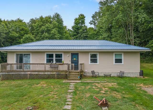 Property at 11580 Pierson Ave, Meadville, PA 16335, 3 beds, 1 bath
