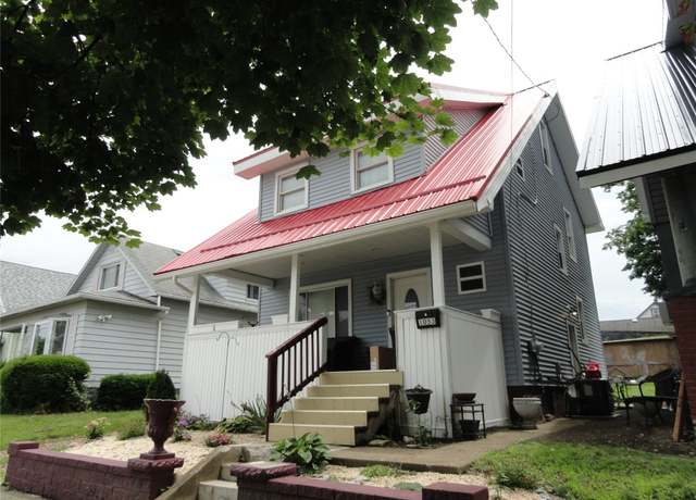 Property at 1053 W 20th St, Erie, PA 16502, 3 beds, 1.5 baths