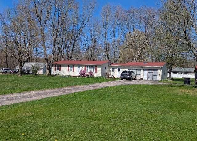 Property at 5843 S Creek Rd, Girard, PA 16417, 3 beds, 1 bath