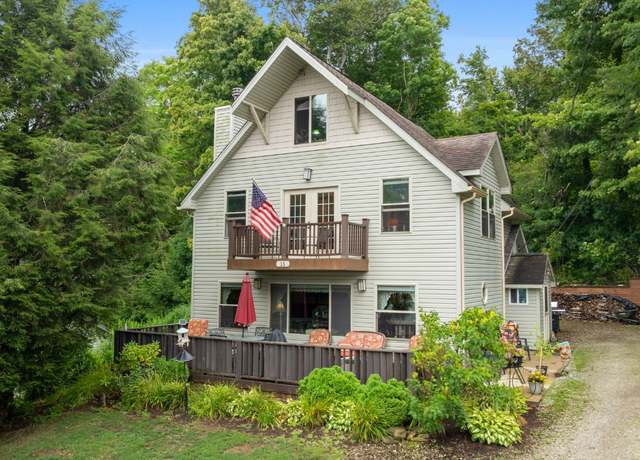 Property at 13478 Old Lake Rd #15, East Springfield, PA 16411, 4 beds, 2 baths