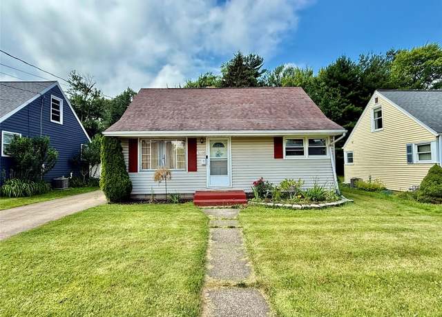 Property at 3508 Emerson Ave, Erie, PA 16508, 4 beds, 1 bath