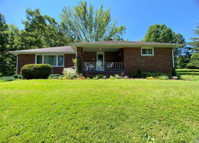 Property at 371 Leech Rd, Greenville, PA 16125, 3 beds, 2 baths