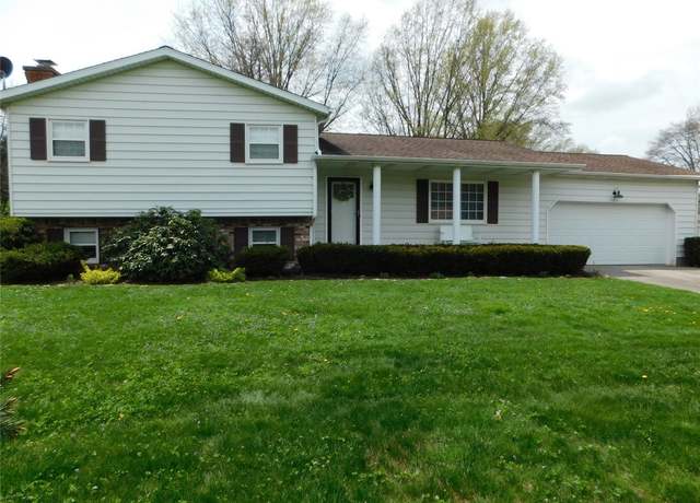 Property at 740 Nagle Rd, Erie, PA 16511, 4 beds, 2 baths