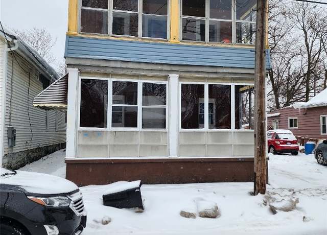 Property at 421 W 16th St, Erie, PA 16502, 5 beds, 2 baths