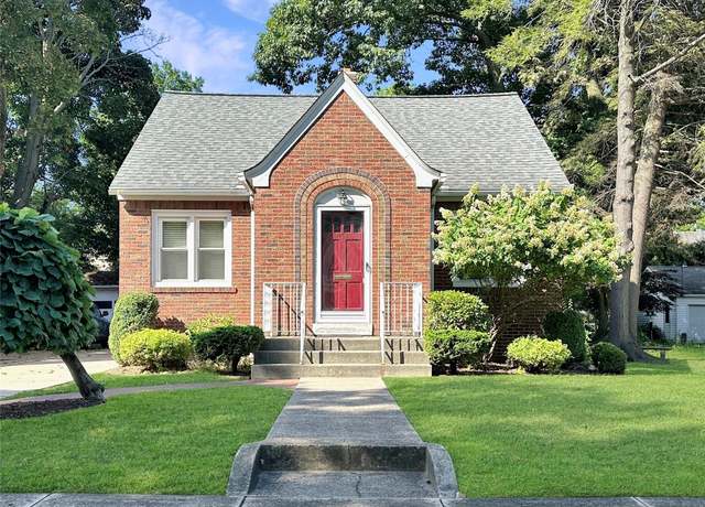 Property at 634 Beverly Dr, Erie, PA 16505, 3 beds, 1 bath
