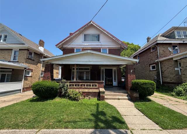 Property at 2617 Wayne St, Erie, PA 16504, 4 beds, 2.5 baths