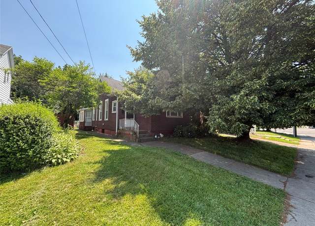 Property at 831 E 6th St, Erie, PA 16507, 3 beds, 1 bath