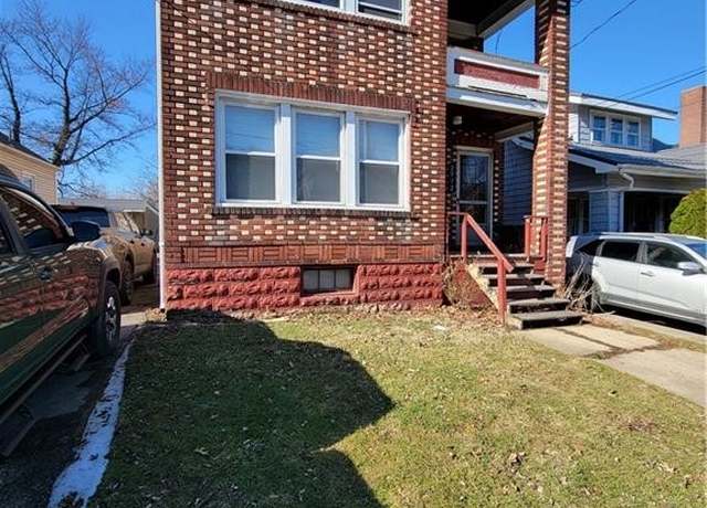 Property at 2912 French St, Erie, PA 16504, 4 beds, 2 baths