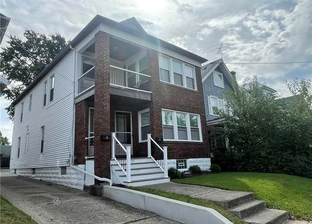 Property at 731 E 28th St, Erie, PA 16504, 4 beds, 2 baths