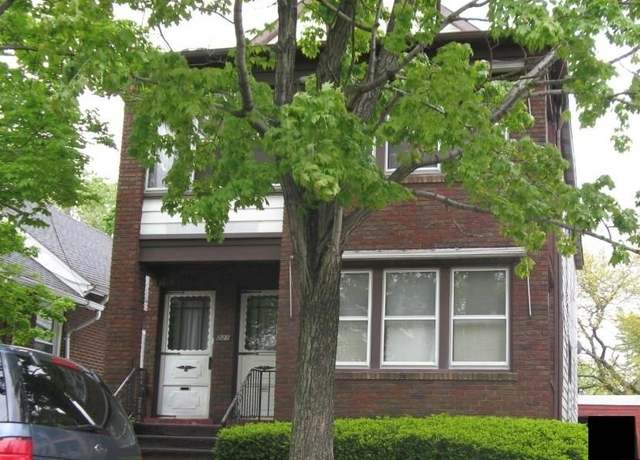 Property at 221 E 29th St, Erie, PA 16504, 4 beds, 2 baths