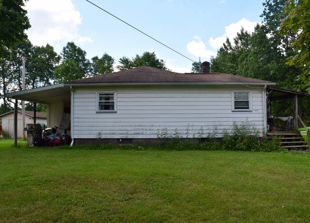 Property at 16597 Davis Rd, Meadville, PA 16335, 3 beds, 1 bath