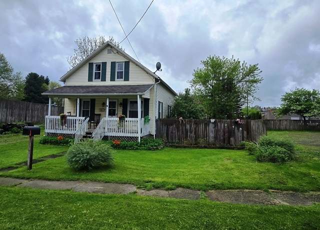 Property at 10 Putnam St, Union City, PA 16438, 3 beds, 1 bath