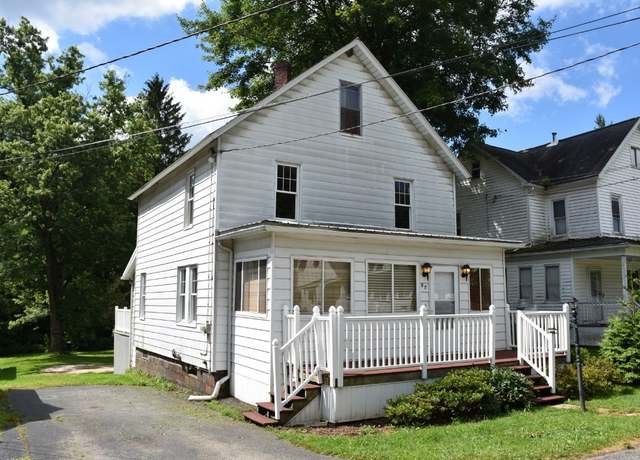 Property at 87 Echnoz Ave, Meadville, PA 16335, 3 beds, 2.5 baths