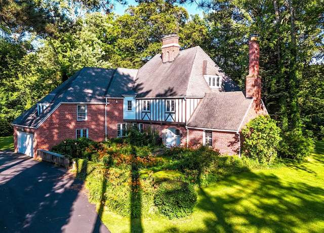 Property at 4225 State St, Erie, PA 16508, 7 beds, 6.5 baths