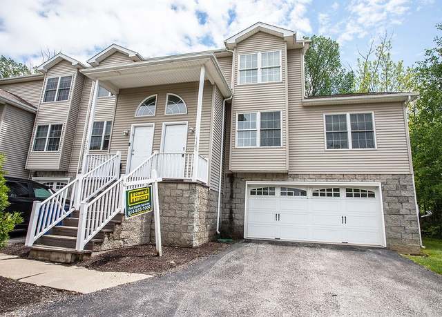 Property at 4165 Wood Hills Dr Unit C9, Erie, PA 16510, 3 beds, 1.5 baths