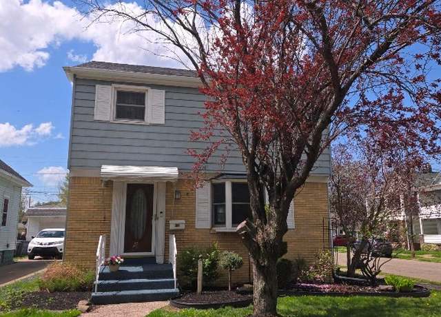 Property at 402 Sanford Pl, Erie, PA 16511, 3 beds, 1 bath