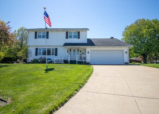 Property at 2421 Brentwood Ct, Erie, PA 16506, 4 beds, 2.5 baths