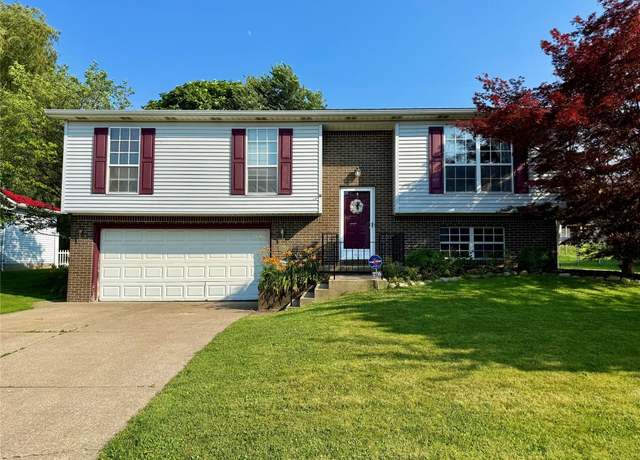 Property at 2735 W 35th St, Erie, PA 16506, 3 beds, 2 baths