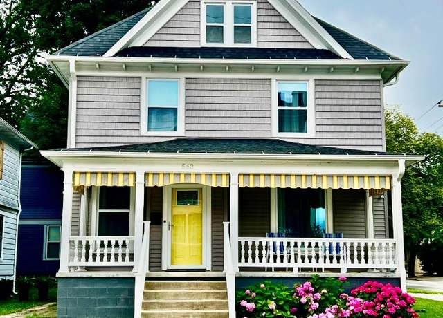 Property at 563 W 9th St, Erie, PA 16502, 3 beds, 2.5 baths