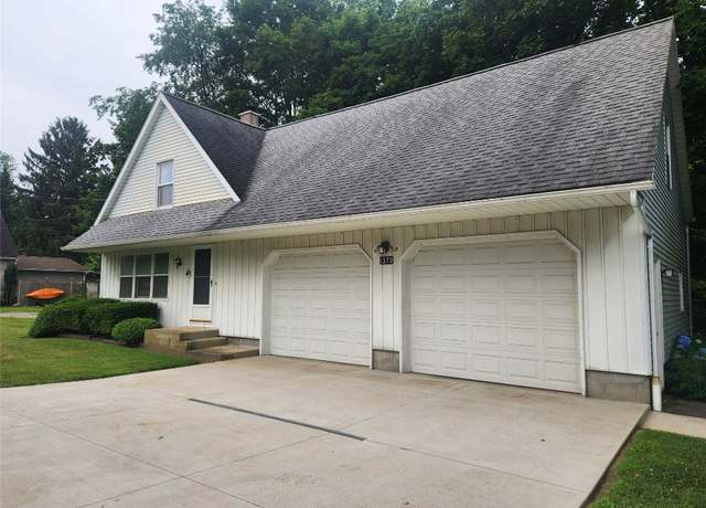 Property at 1370 Avonia Rd, Fairview, PA 16415, 2 beds, 1 bath